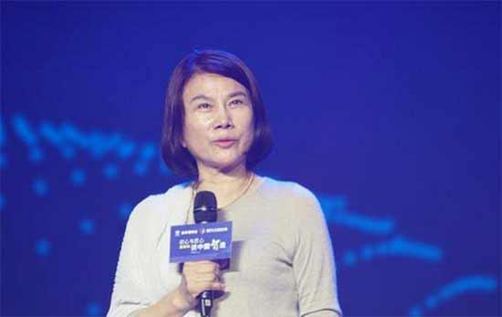 胡舒立与董明珠，两大商业巨头的跨界碰撞