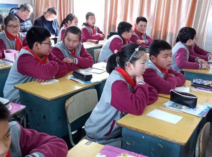孩子病危其父请假被开除事件，反思企业的人文关怀与社会责任