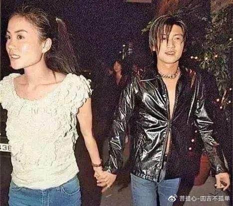 谢霆锋提王菲视频，重温经典，感受爱情的力量