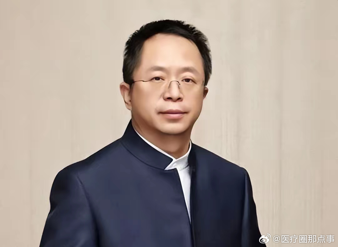 周鸿祎打卡重庆，购入一件夏布服饰背后的故事