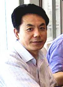 肖飞医生的一天，忙碌而充满温情