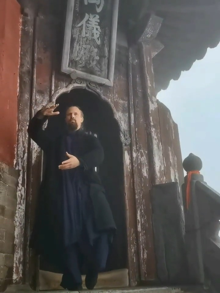 武当山杰夫回美国开武馆背后的故事