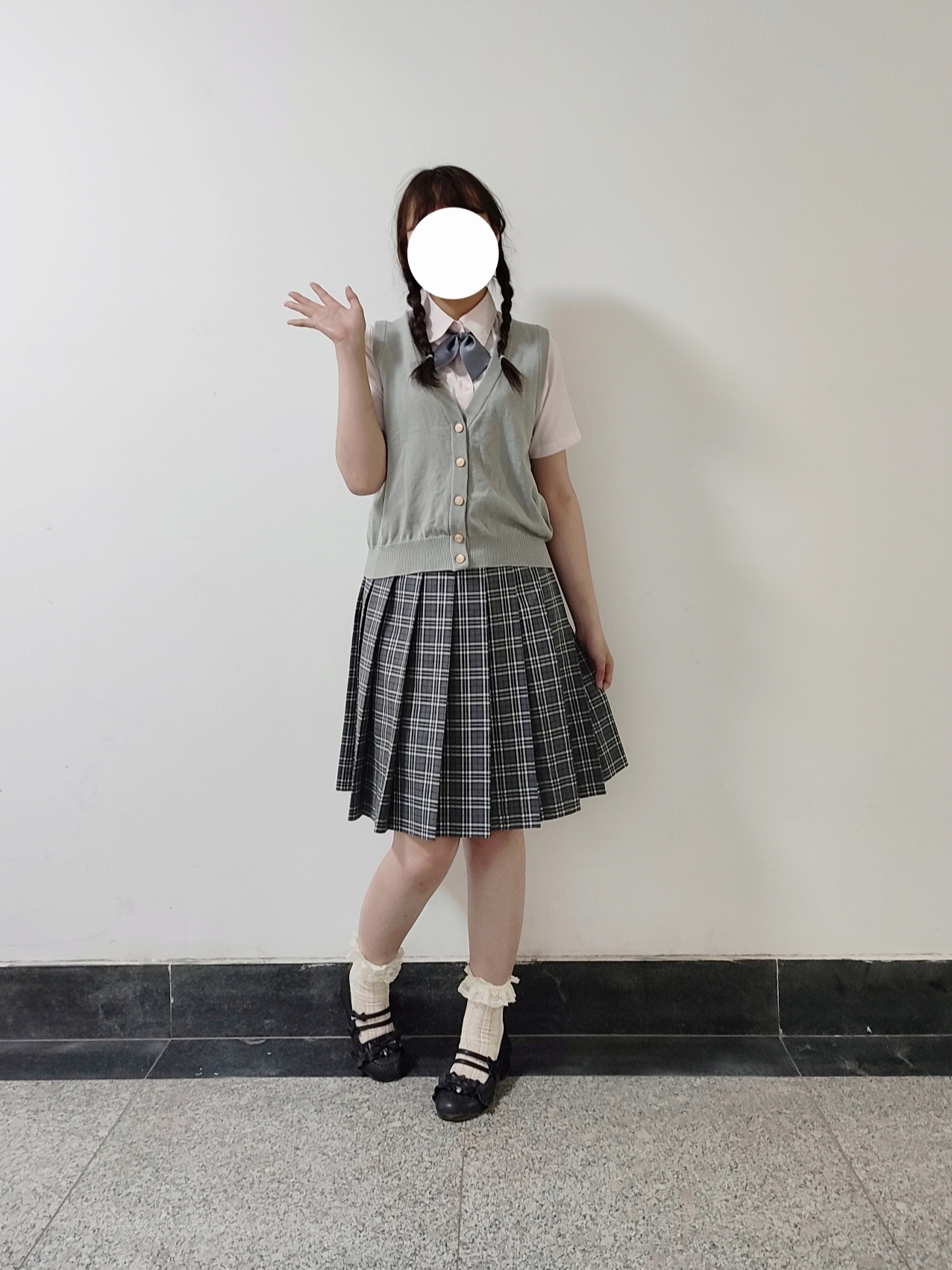 学生组团退60件裙子事件深度解析
