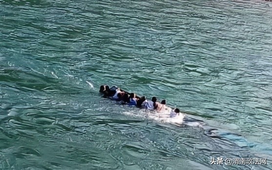 贵州游船倾覆事故已造成三人死亡，事故背后的反思与启示