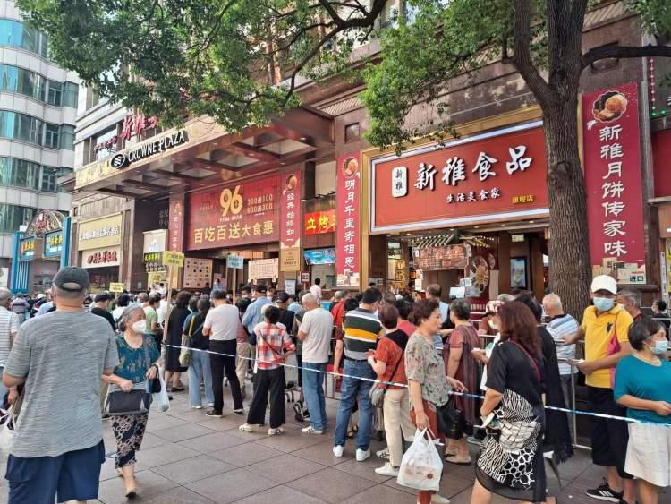 不出口美国了，上海市民疯狂捡漏