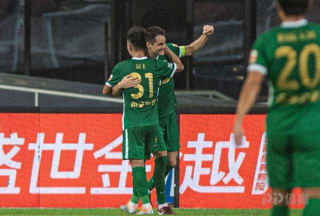 成都2-1浙江，四连胜霸气来袭！