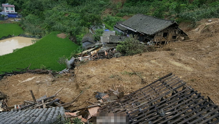 大风暴雨致湖南六户房屋倒塌事件深度解析