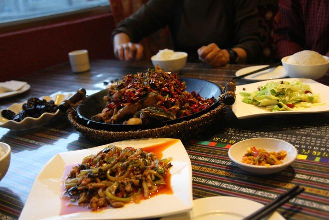 西藏人吃菜吗？——探究西藏饮食文化