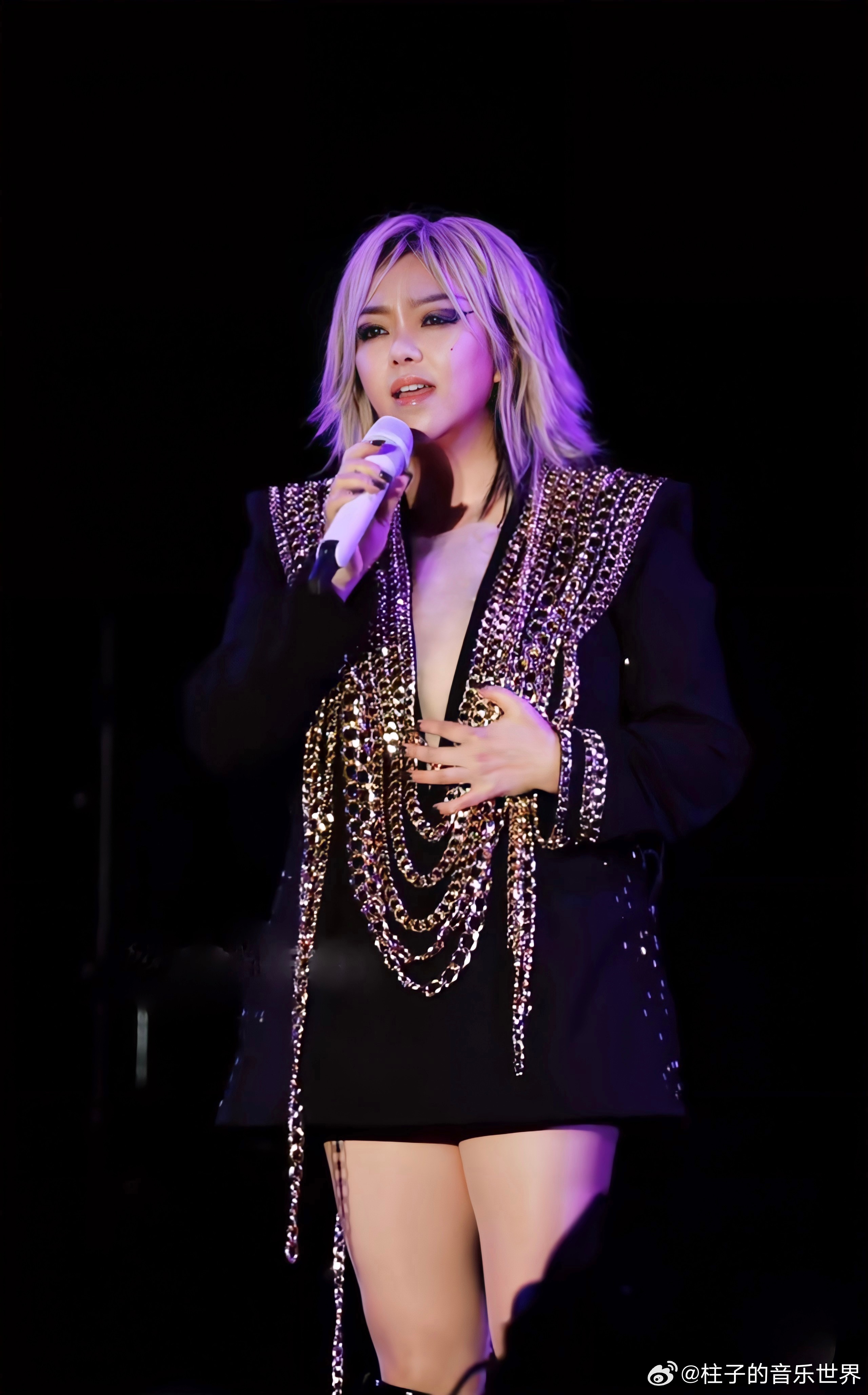 张惠妹演唱会奇遇，喜提泡脚位，一场别样的视听盛宴