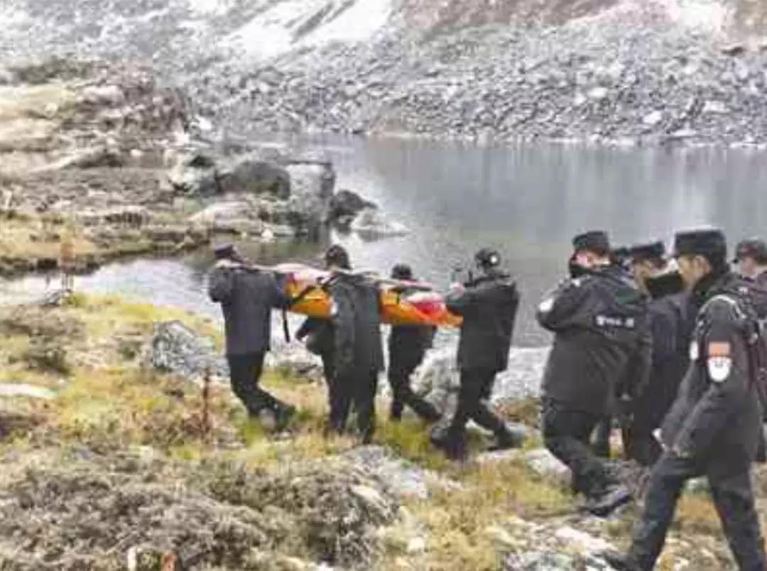 雪山求救背后的天价救援，2.8万的代价究竟意味着什么？