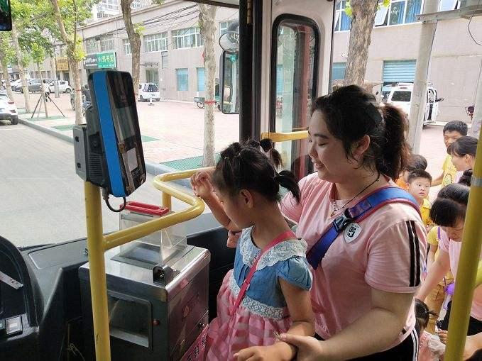 母亲教育孩子存在的问题及其应对之道