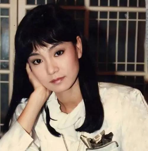 上海独居老人坐拥价值百万房产背后的故事，一则视频引发的深思