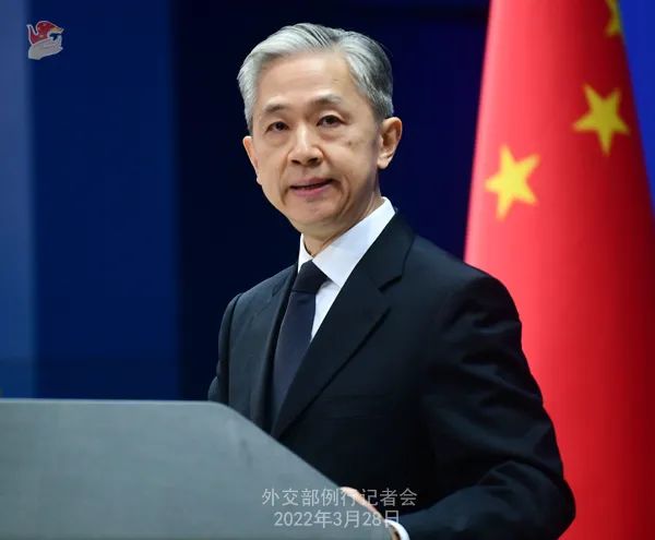 外交部深夜发声，勿要玩火
