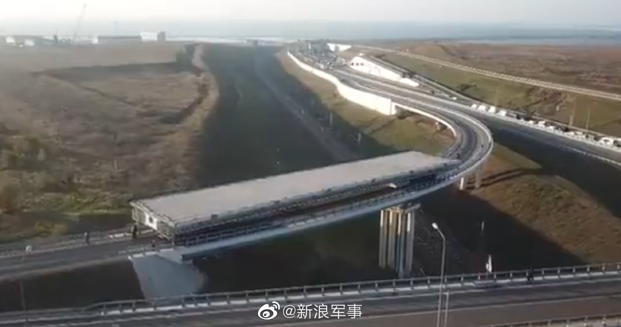 克里米亚大桥铁路通车，连接历史与未来的纽带