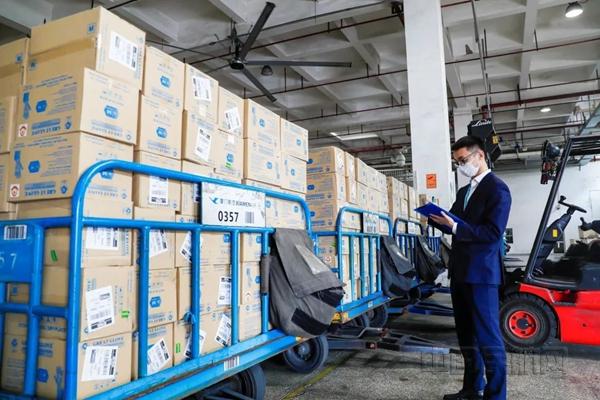 印度客机失事，波音787首次致命事故深度解析