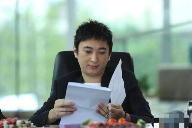 何猷君收购王思聪旗下企业，一场商业风云的启示